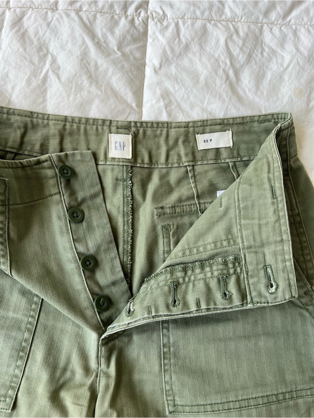 GAP Olive Green Wide Leg Pants 2P. - Picture 2 of 5
